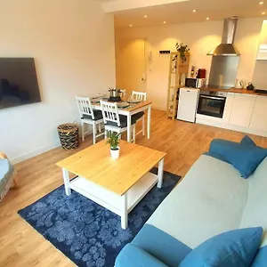 Feel At - 1 Min From Train Station Modern Renovated Flat Appartement Annemasse